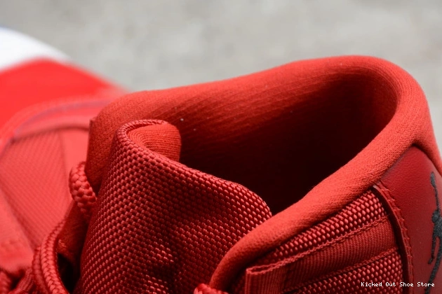 Kick Theory Air RetroGym Red Jordan 378037-623 11 0818